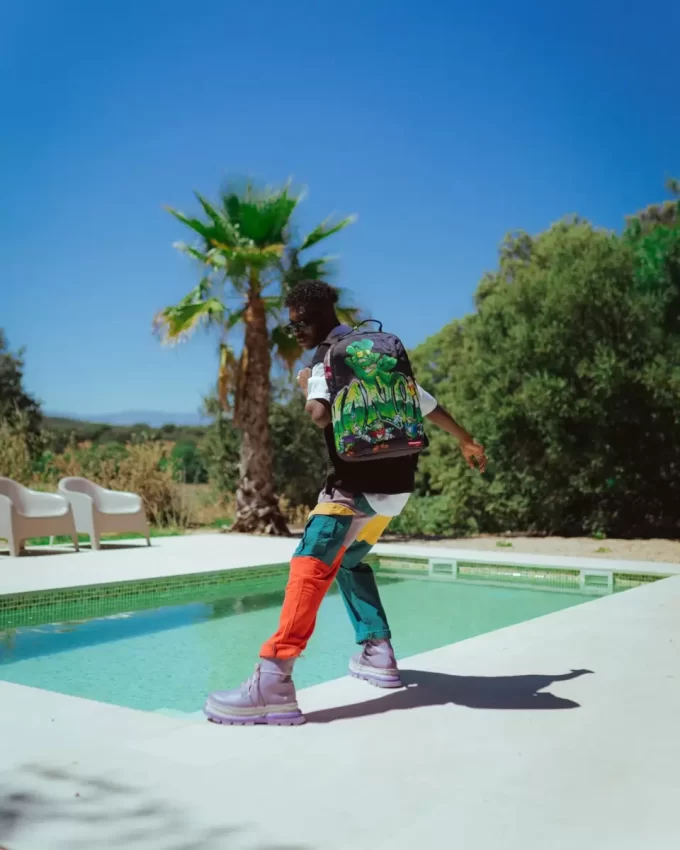 PROPRIETÀ PRIVATA (DLXR) PROPRIETÀ PRIVATA (DLXR)