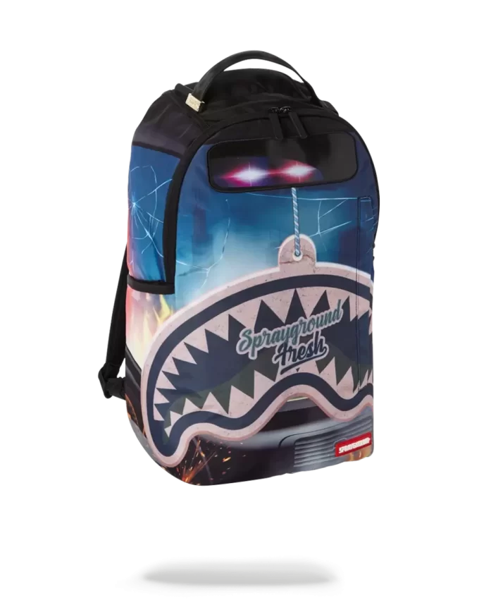 QUELLO ZAINO CHE PUZZA DI MACCHINA NUOVA QUELLO ZAINO CHE PUZZA DI MACCHINA NUOVA