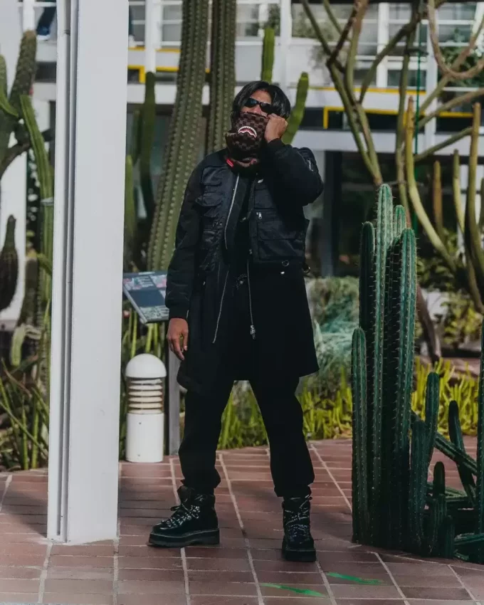 Scaldacollo XTC SHARKS IN PARIS