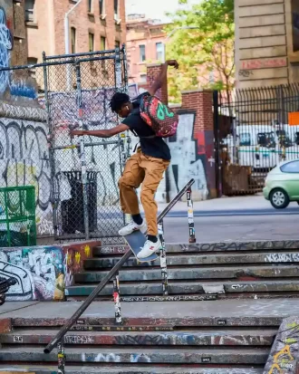 SERPENTI SU UNO ZAINO (DLXV)