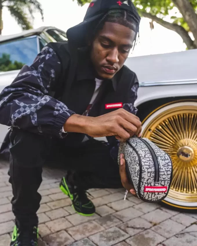 SG TUTTO IL GIORNO POUCH