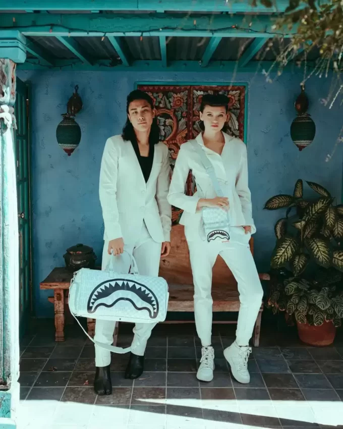 SPLIT THE CHEK (PEARL) SLING