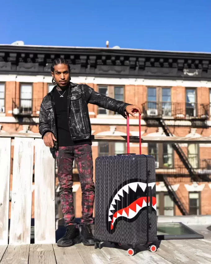 SPRAYGATTI REVV SHARKNAUTICS BAGAGLIO RIGIDO DI GRANDI DIMENSIONI