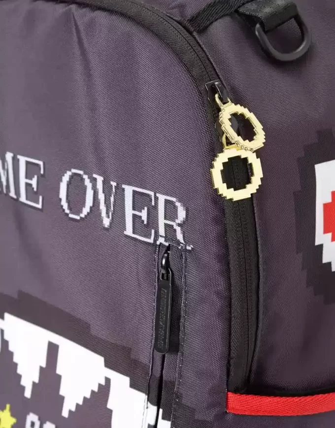 squali a Parigi Polaris