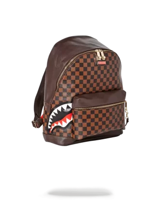 SQUALI LATERALI A PARIGI