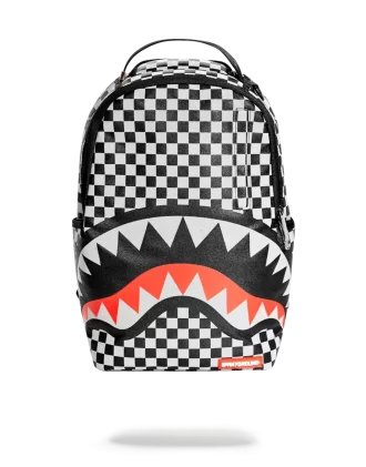 SQUALI RIFLETTENTI A PARIGI