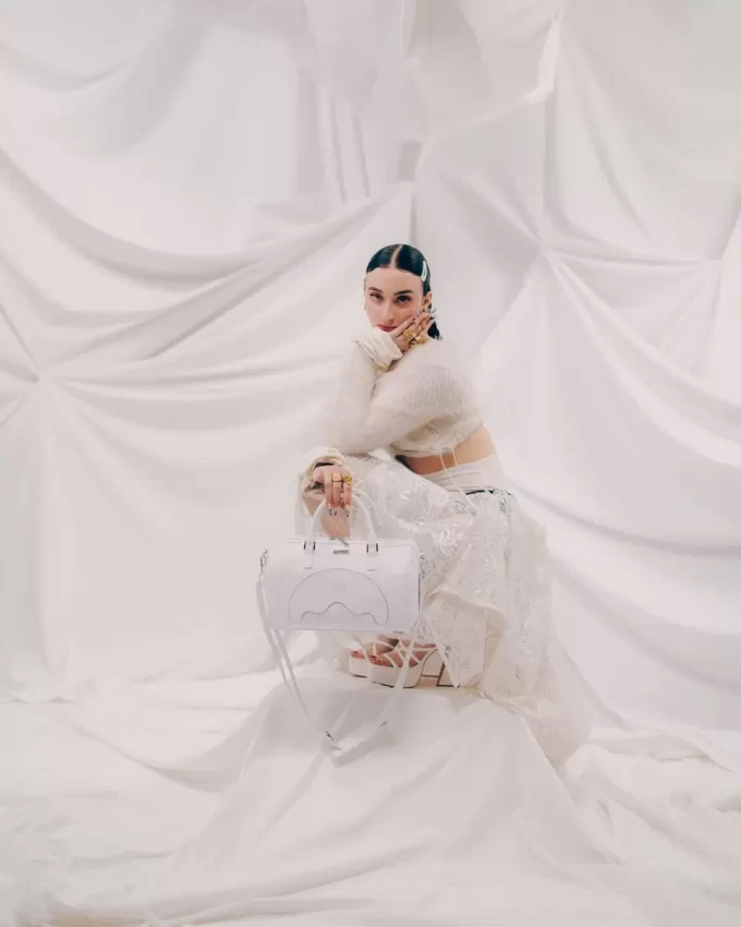 THE HEADQUARTERS – MINI BORSA RIFLESSIONE