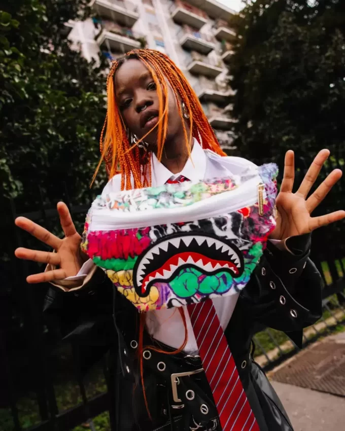 TRACOLLA SAVVY LE MONDE DES GRAFFITIS