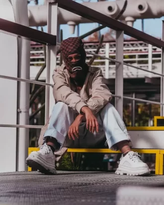 XTC SHARKS IN PARIS SCI MASCHERA