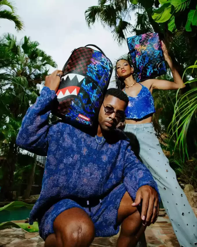 ZAINO CITTÀ DELLA LUCE CHE SI FLUISCE AL BUIO