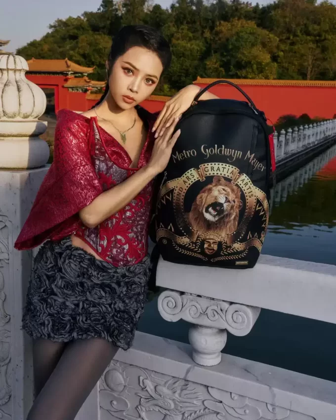 ZAINO COLLAB MGM OPENER SHARK LION