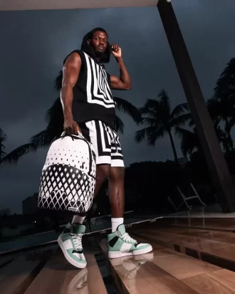 ZAINO CON BORDO SEGHETTATO