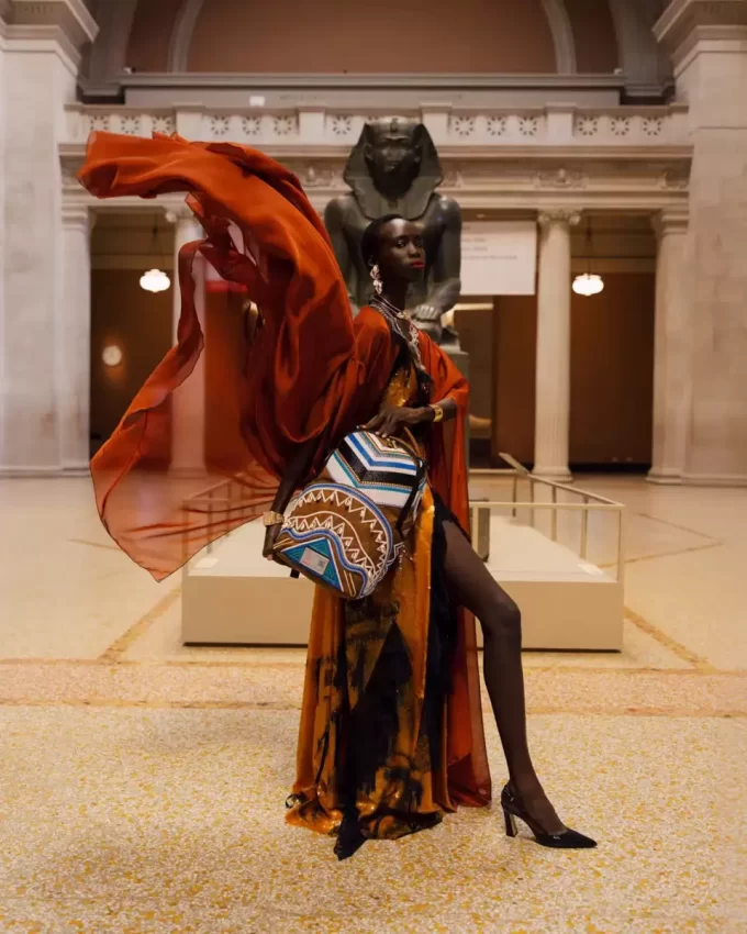 ZAINO CON COPRICAPO MET KUBA KINGDOM