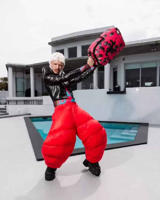 ZAINO CON CREW FRONT MAN DELLA COLLABORAZIONE SQUID GAME