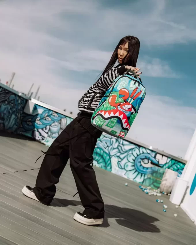 ZAINO DLXSR CONTI DA FORNIRE DI MR. KRABS