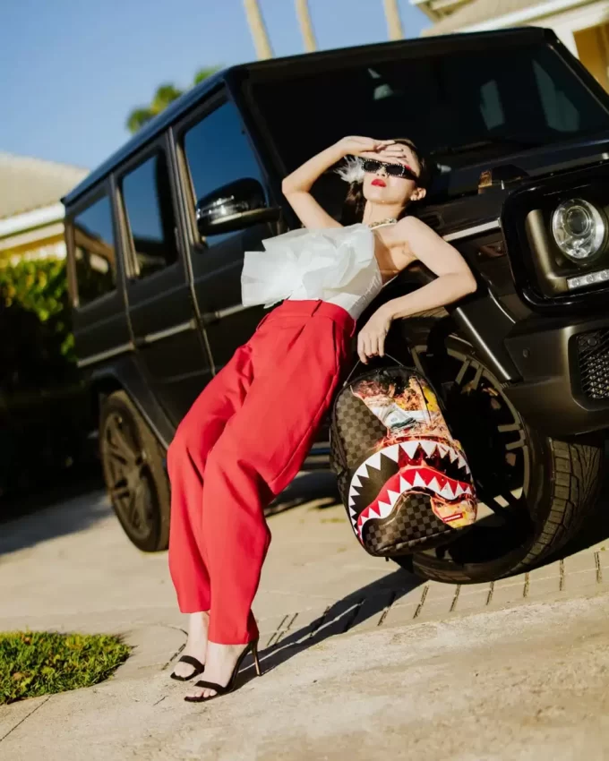 ZAINO DLXSV RICCO DI AZIONE