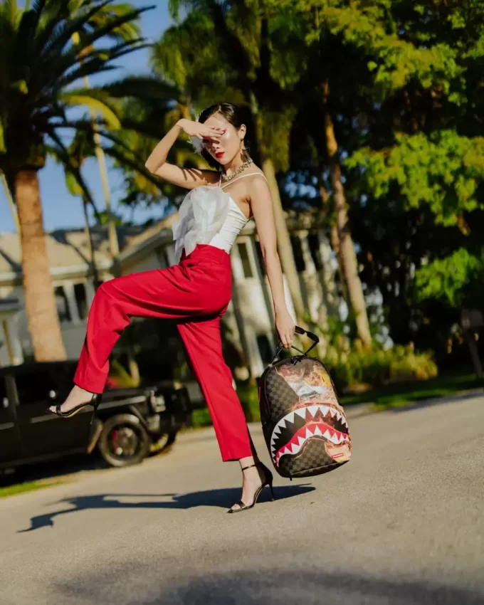 ZAINO DLXSV RICCO DI AZIONE