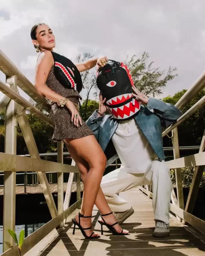 ZAINO DLXSV TAGLIATO E INCOLLATO