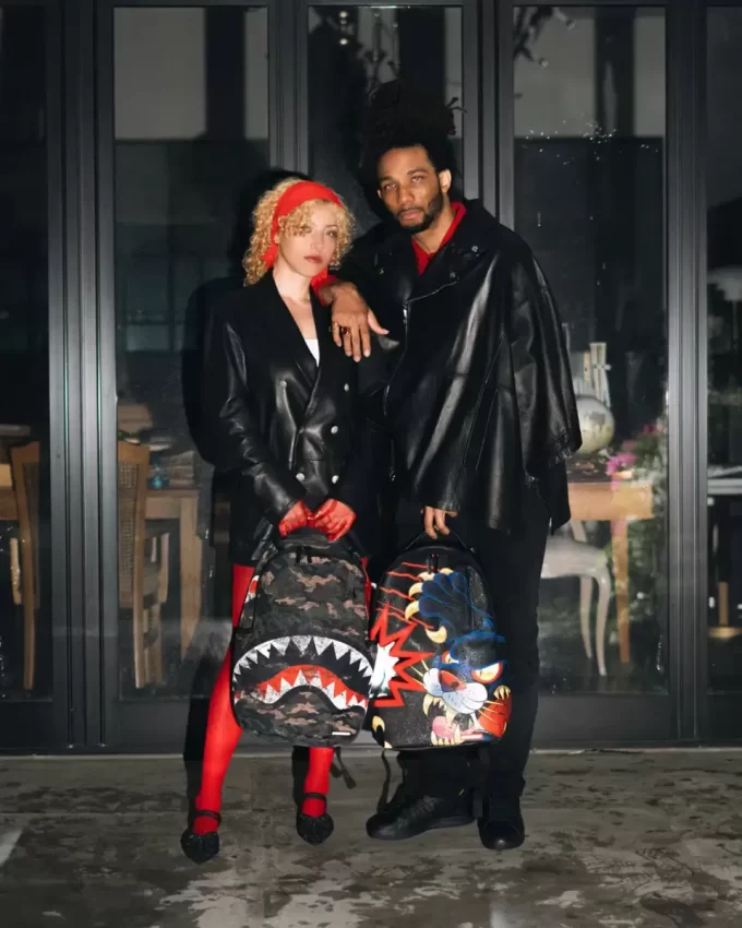 ZAINO FEEDING FRENZY SIDE BITE