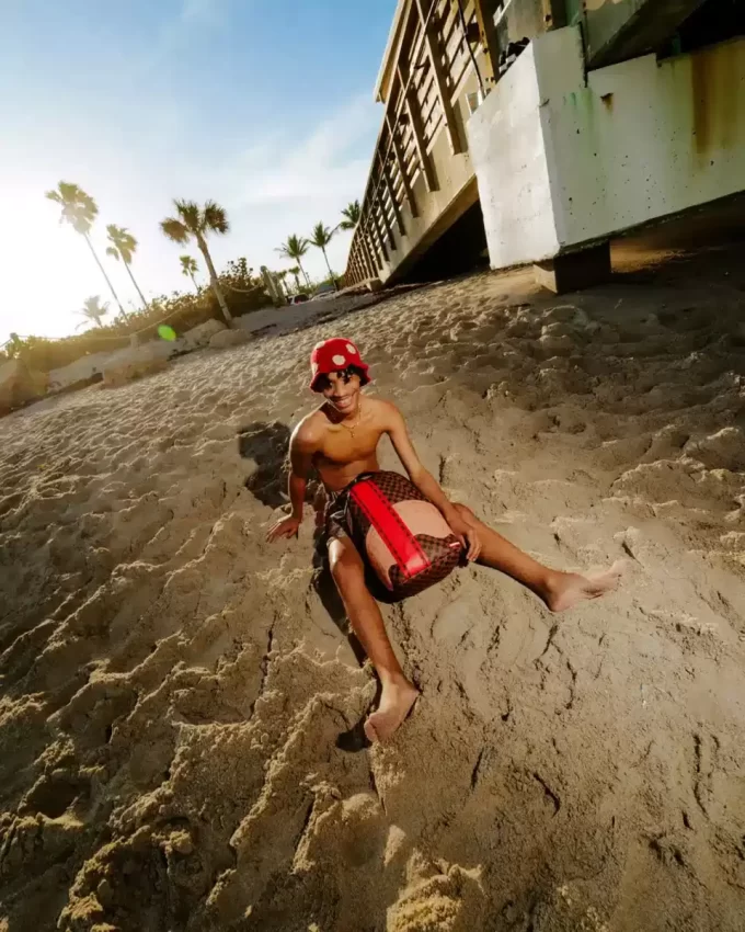 ZAINO HENNY VICTORY LAP