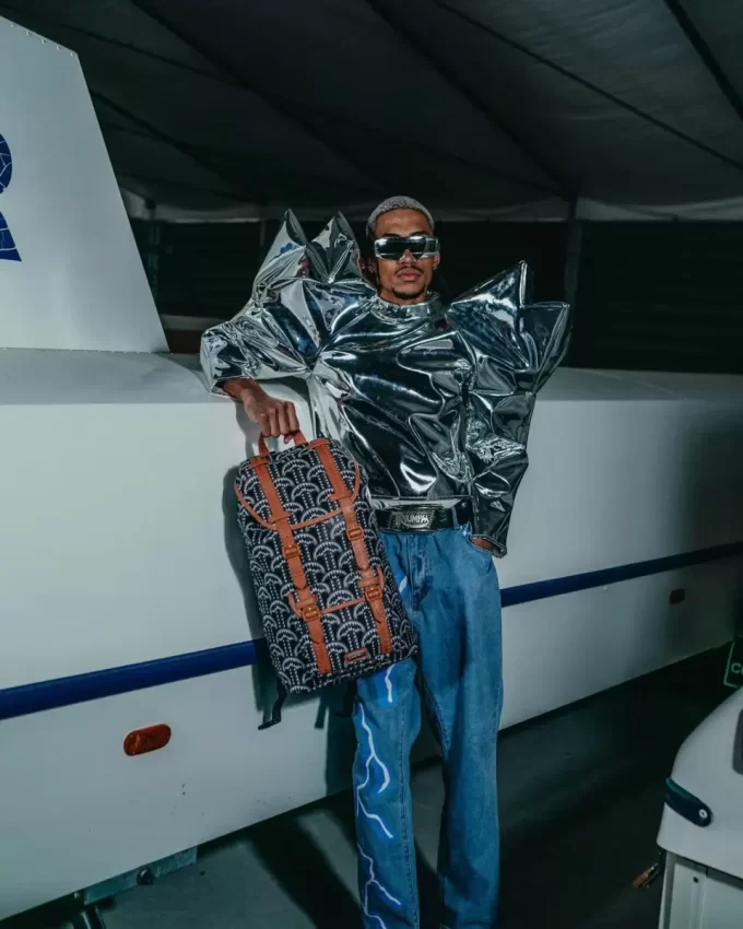 ZAINO ILLUCHAINS HILLS ZAINO ILLUCHAINS HILLS