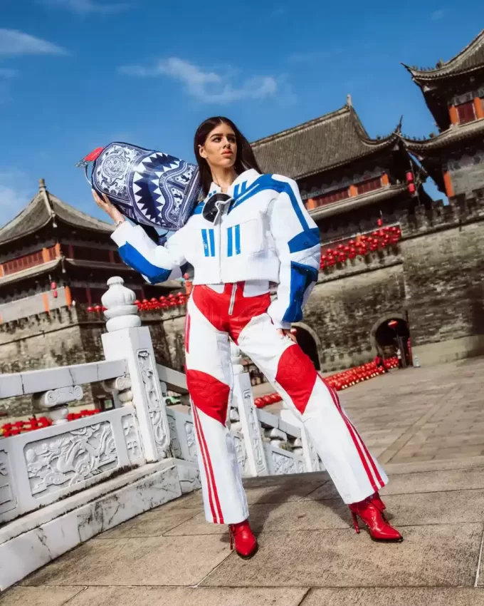 ZAINO IN PORCELLANA CON TIGRE E FENICE E SQUALO