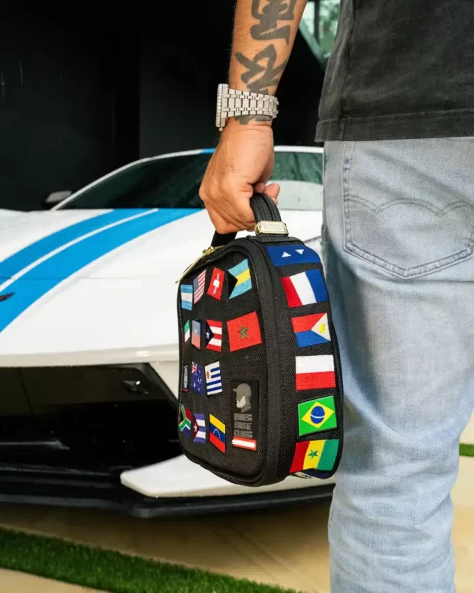 ZAINO JAMES FIRST CLASS GLOBAL FLAGS SNACKPACK ZAINO JAMES FIRST CLASS GLOBAL FLAGS SNACKPACK