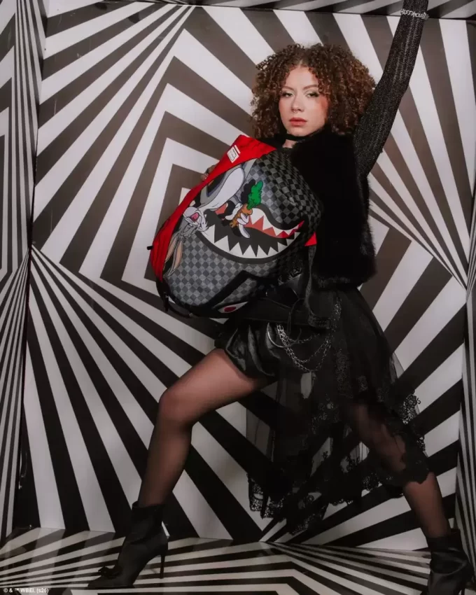 ZAINO LOONEY TUNES BUGS BUNNY WASUP