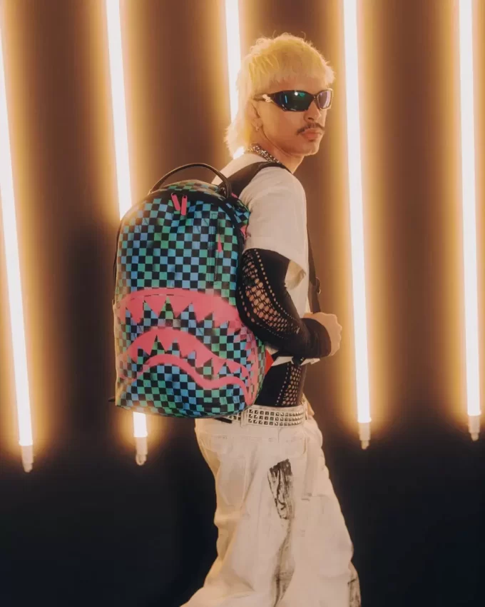 ZAINO LUMINOUS HYPOTHESIS DLXSV