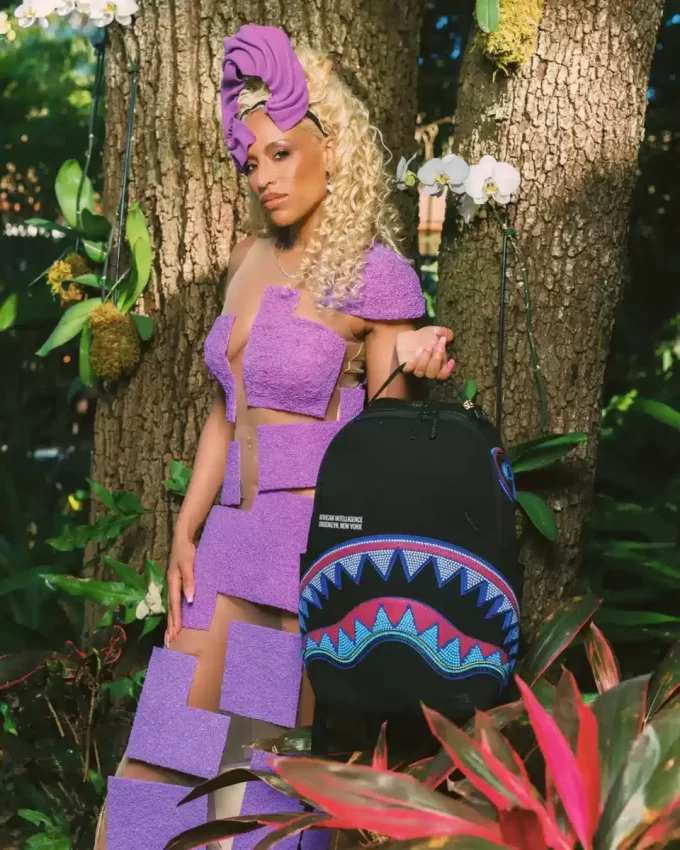 ZAINO NATO E CRESCIUTO CON L’INTELLIGENZA AFRICANA A.I. – COLLABORAZIONE SANDFLOWER