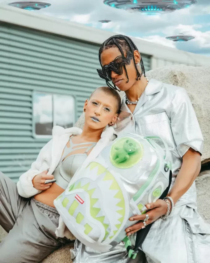 ZAINO NAVE MADRE ALIENA ZAINO NAVE MADRE ALIENA