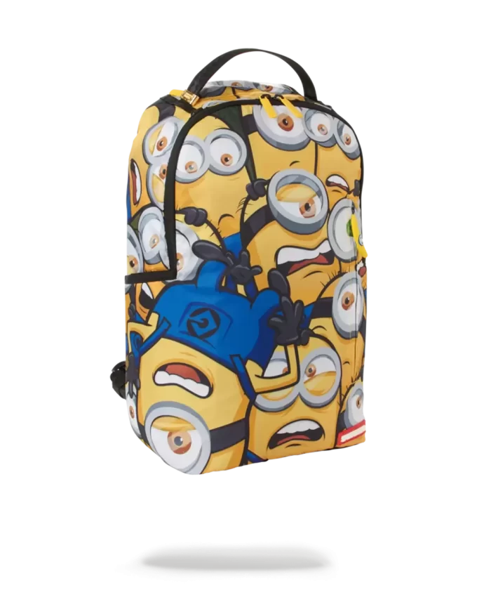 ZAINO PIENO DI MINIONS