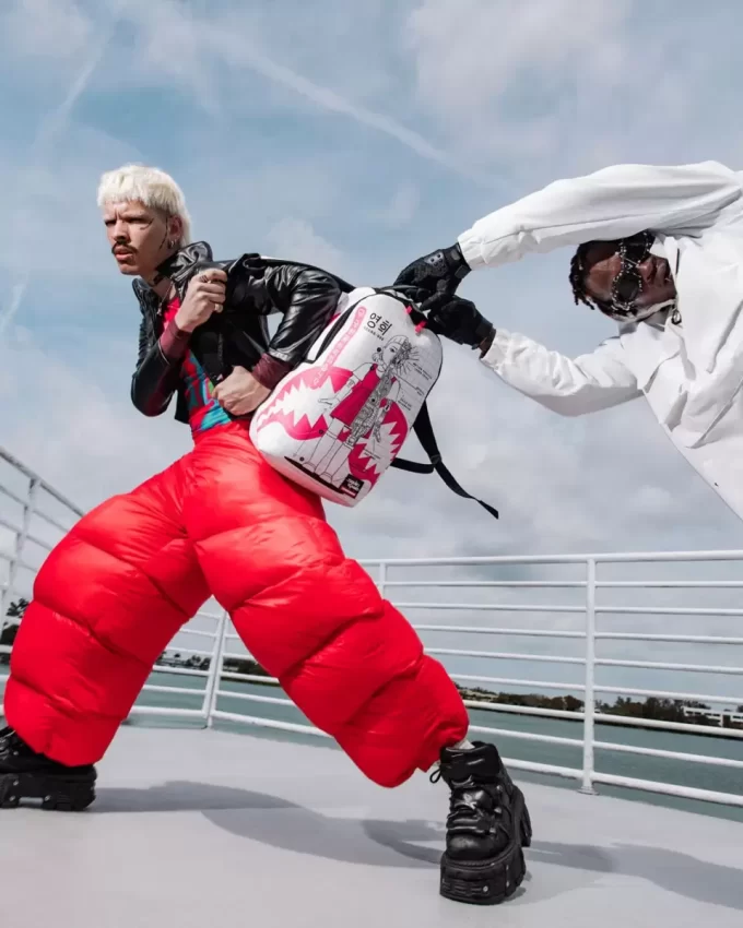 ZAINO ROBOT GIRL COLLAB DI SQUID GAME ZAINO ROBOT GIRL COLLAB DI SQUID GAME