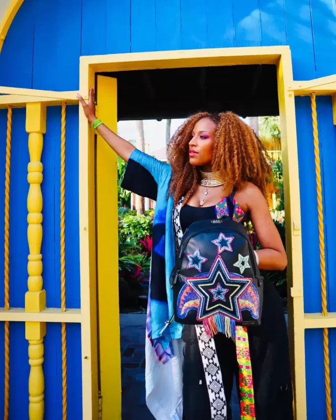 ZAINO SAVAGE CON PERLINE IN COLLABORAZIONE CON STAR RACER A.I.7 SANDFLOWER