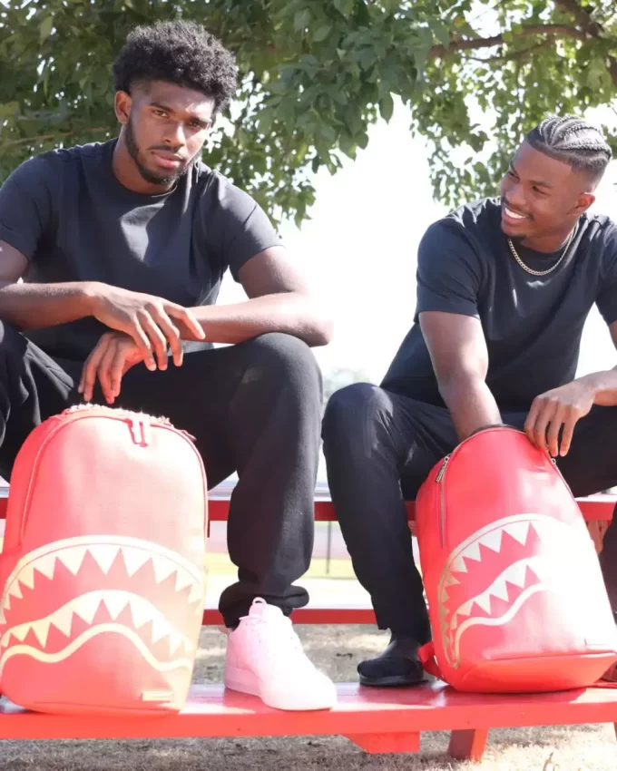 ZAINO SHARK DI SHEDEUR E SHILO SANDERS KING OF KINGS