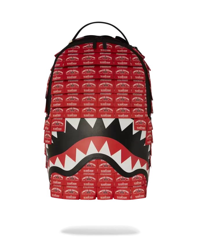 ZAINO SHARK REALIZZATO CON ETICHETTE TESSUTE