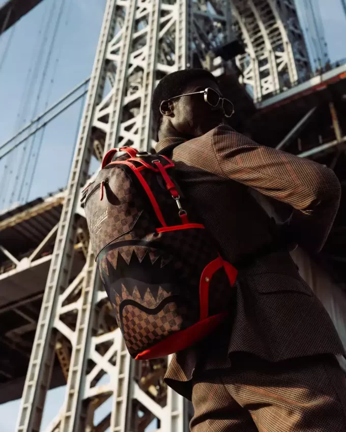 ZAINO TAKEOVER THE THRONE