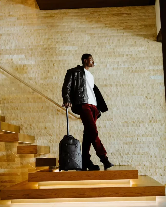 ZAINO WHEELY CON VERIFICA DELLA REALTÀ ZAINO WHEELY CON VERIFICA DELLA REALTÀ