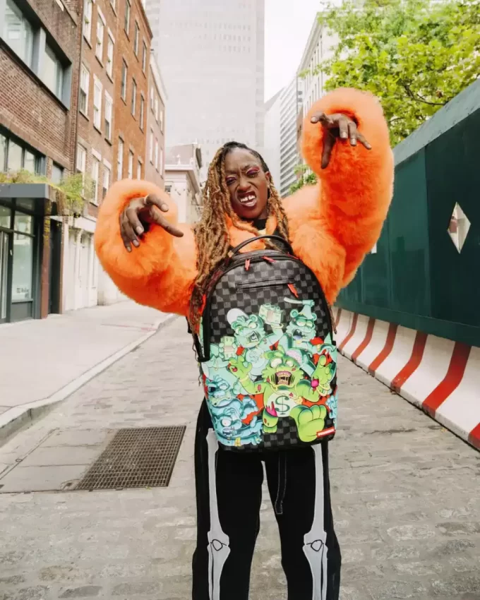 ZAINO ZOMBIE E LA BANDA